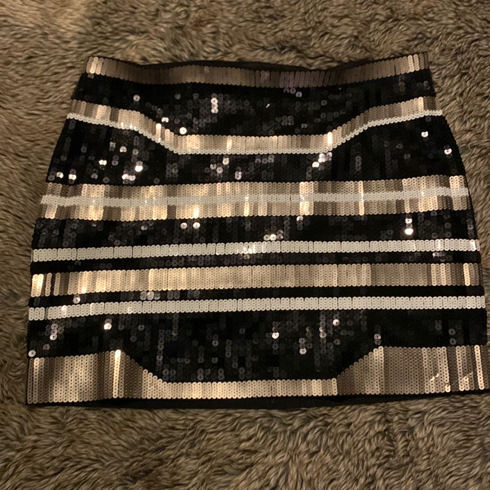 Express sequin mini skirt